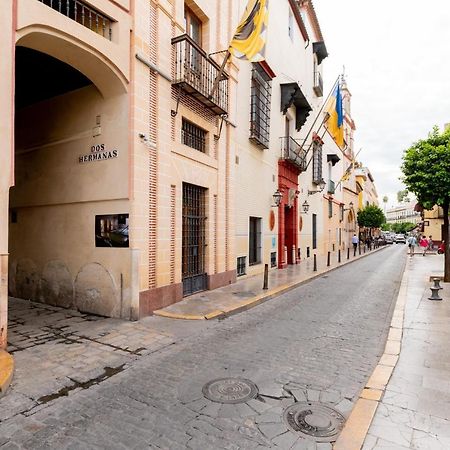Bonito Callejon En La Juderia By Thegoodtourist Севилья Экстерьер фото
